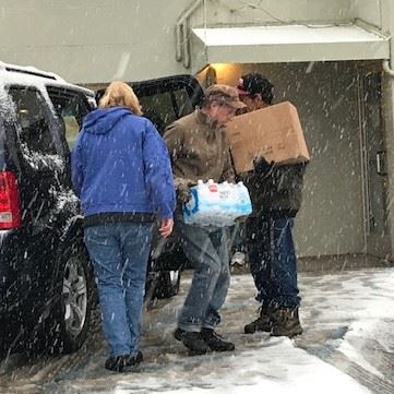 Sierra Roots Weather Shelter_ NewsFlash