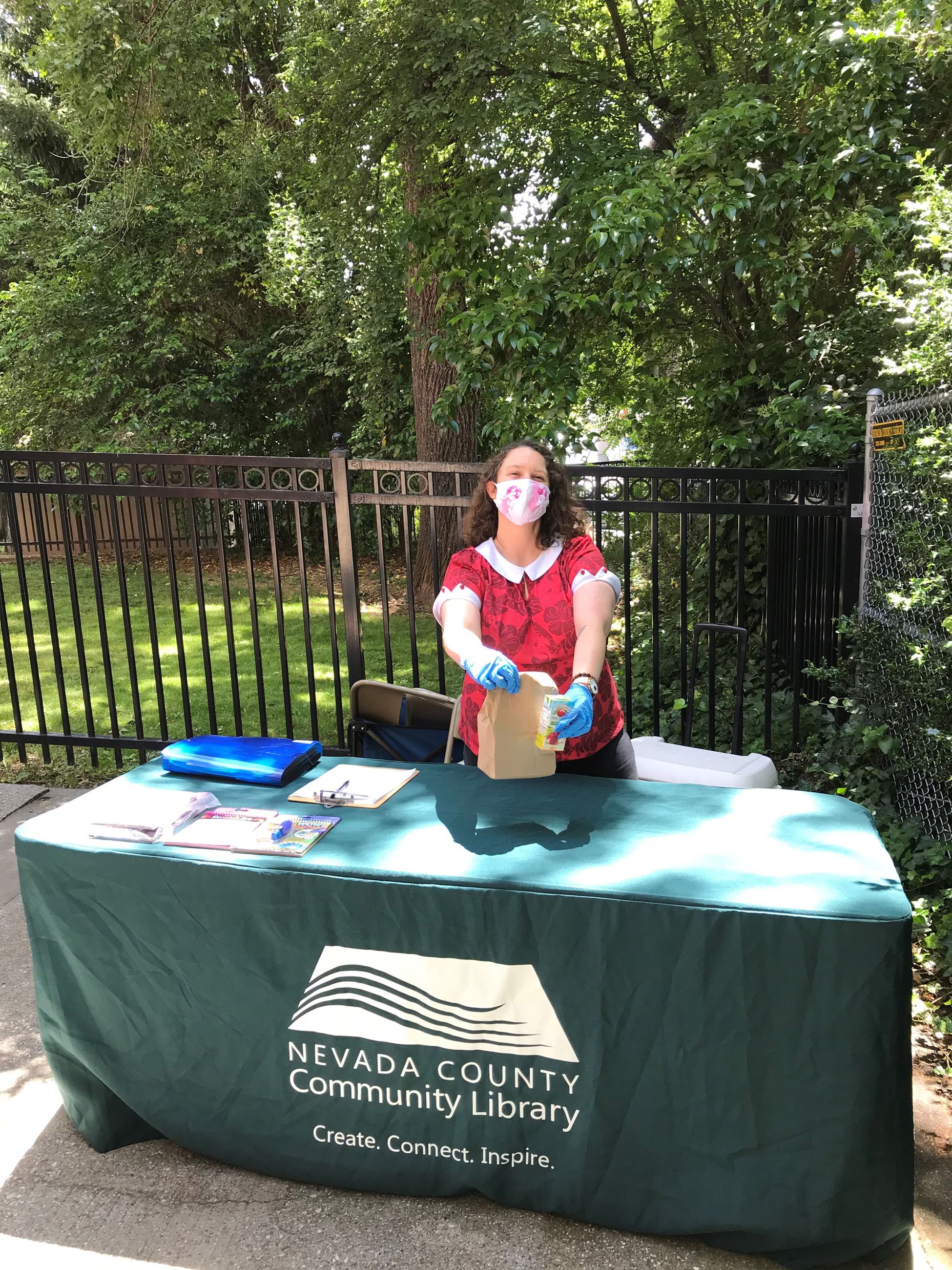 Library Staff Mellisa Hanum